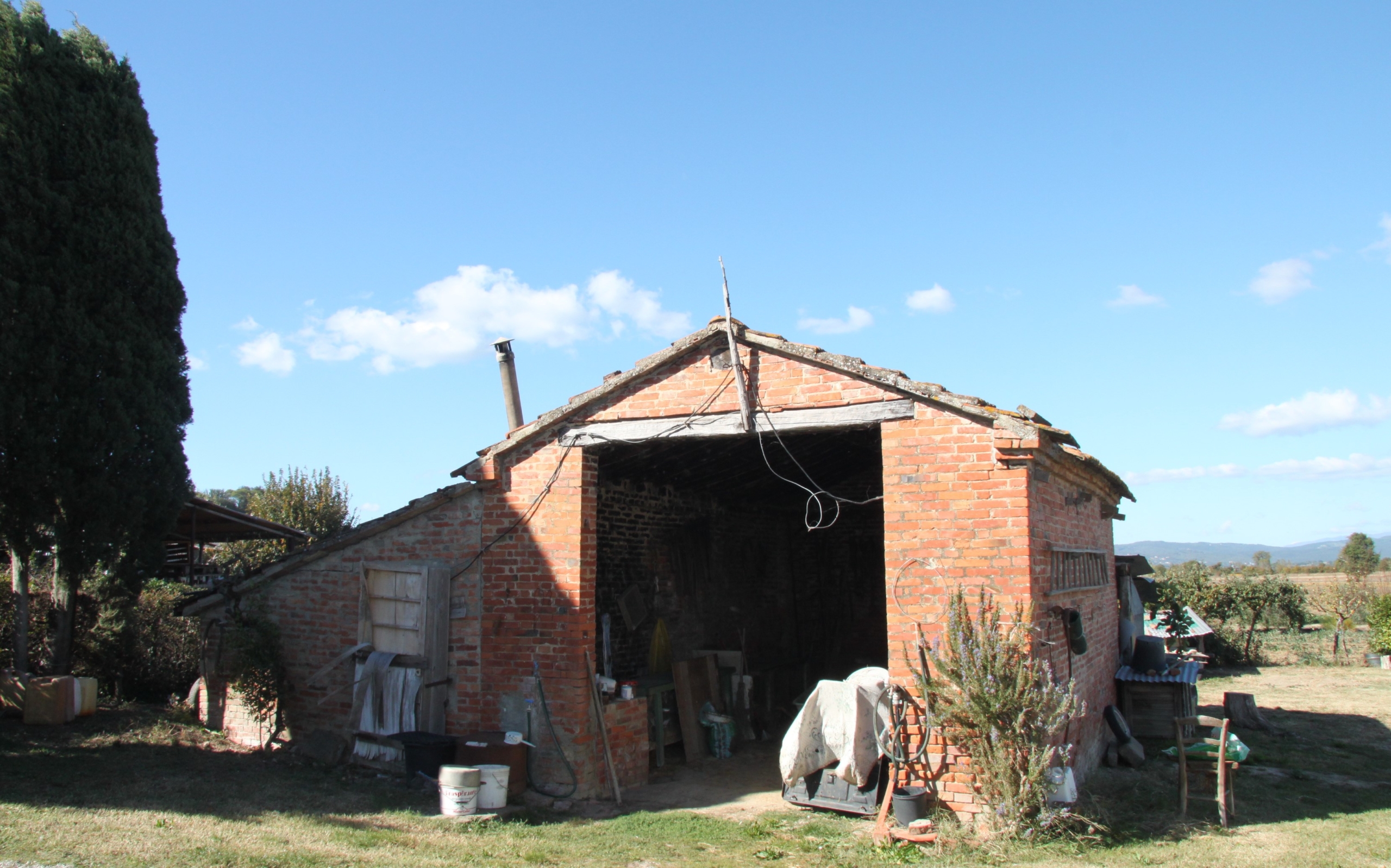 3 Casa indipendente Lucignano
